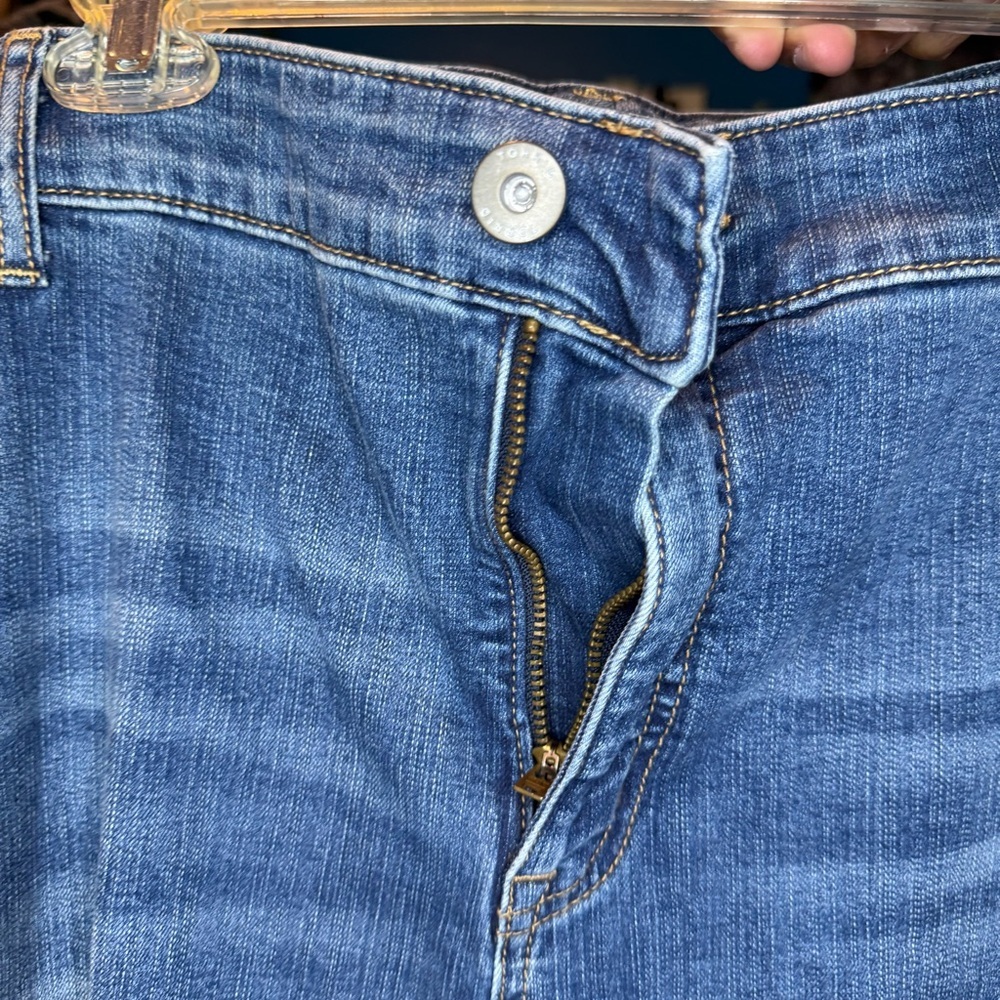 Torrid size 24R Mid Wash Blue Mid Rise Slim Boot Jeans - Picture 5 of 8